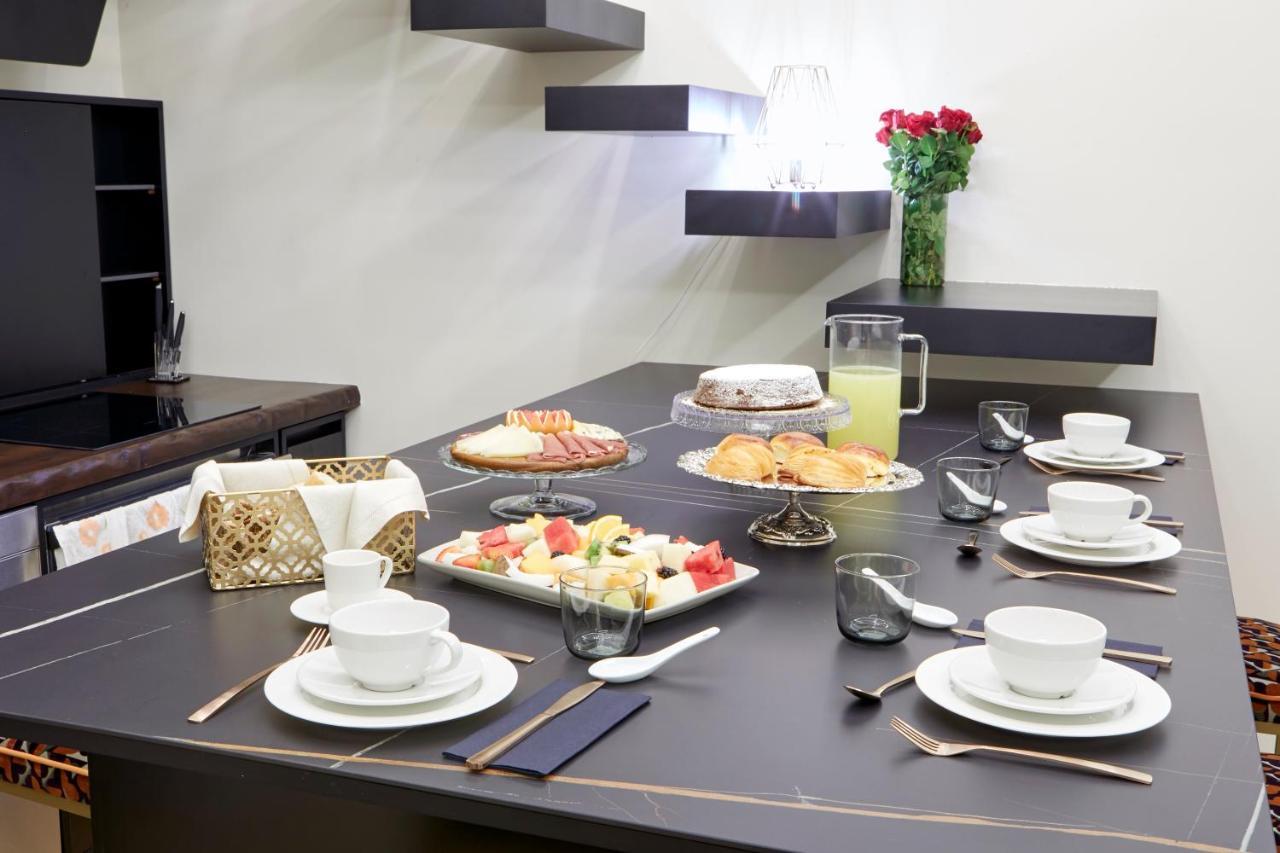Casa Vittoria Napoli - Santa Lucia Bed & Breakfast Екстериор снимка