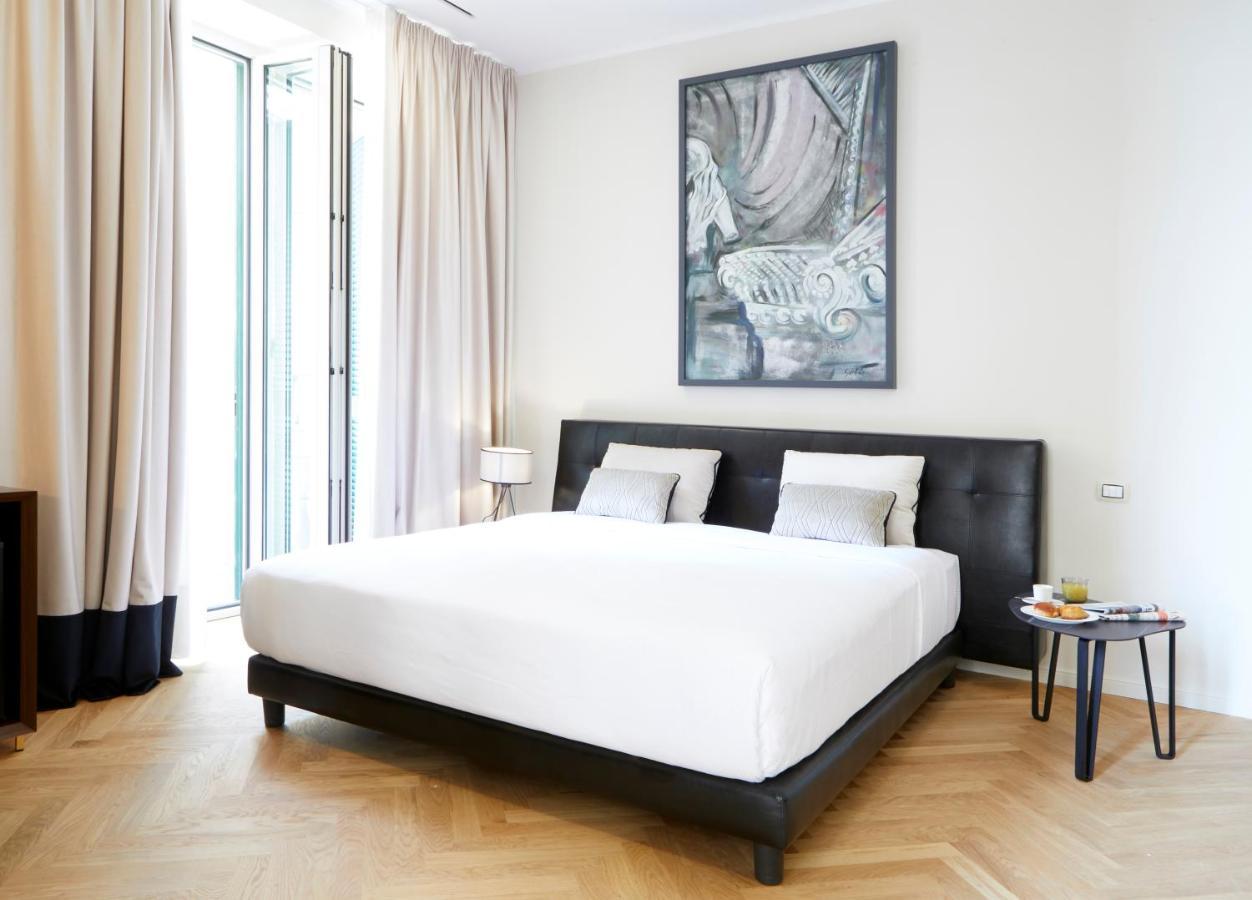 Casa Vittoria Napoli - Santa Lucia Bed & Breakfast Екстериор снимка