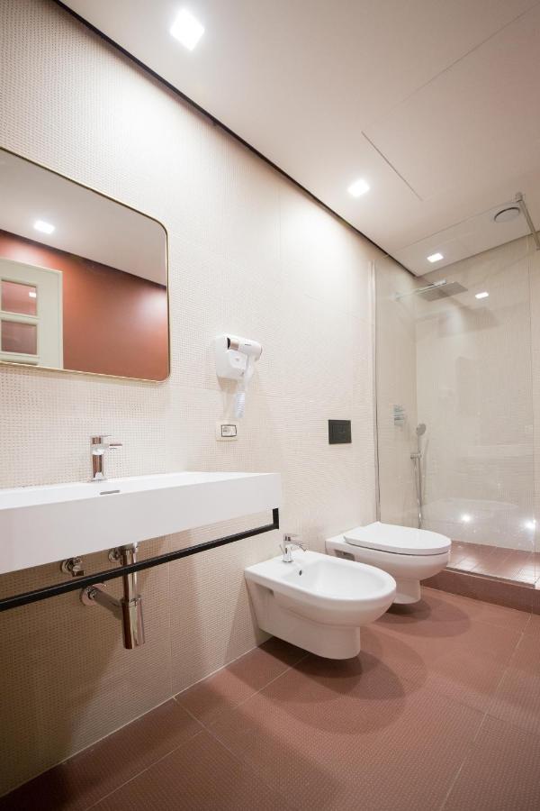 Casa Vittoria Napoli - Santa Lucia Bed & Breakfast Екстериор снимка